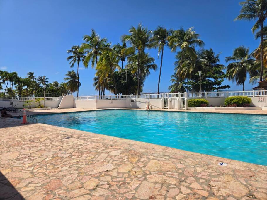 Tropical Chic Beach Paradise San Juan Bagian luar foto